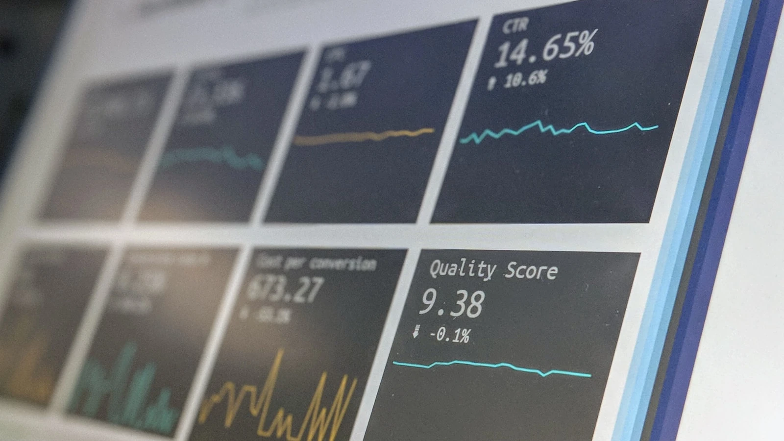 Chatbots for Menu Recommendations: How AI Upsells Like a Pro Server